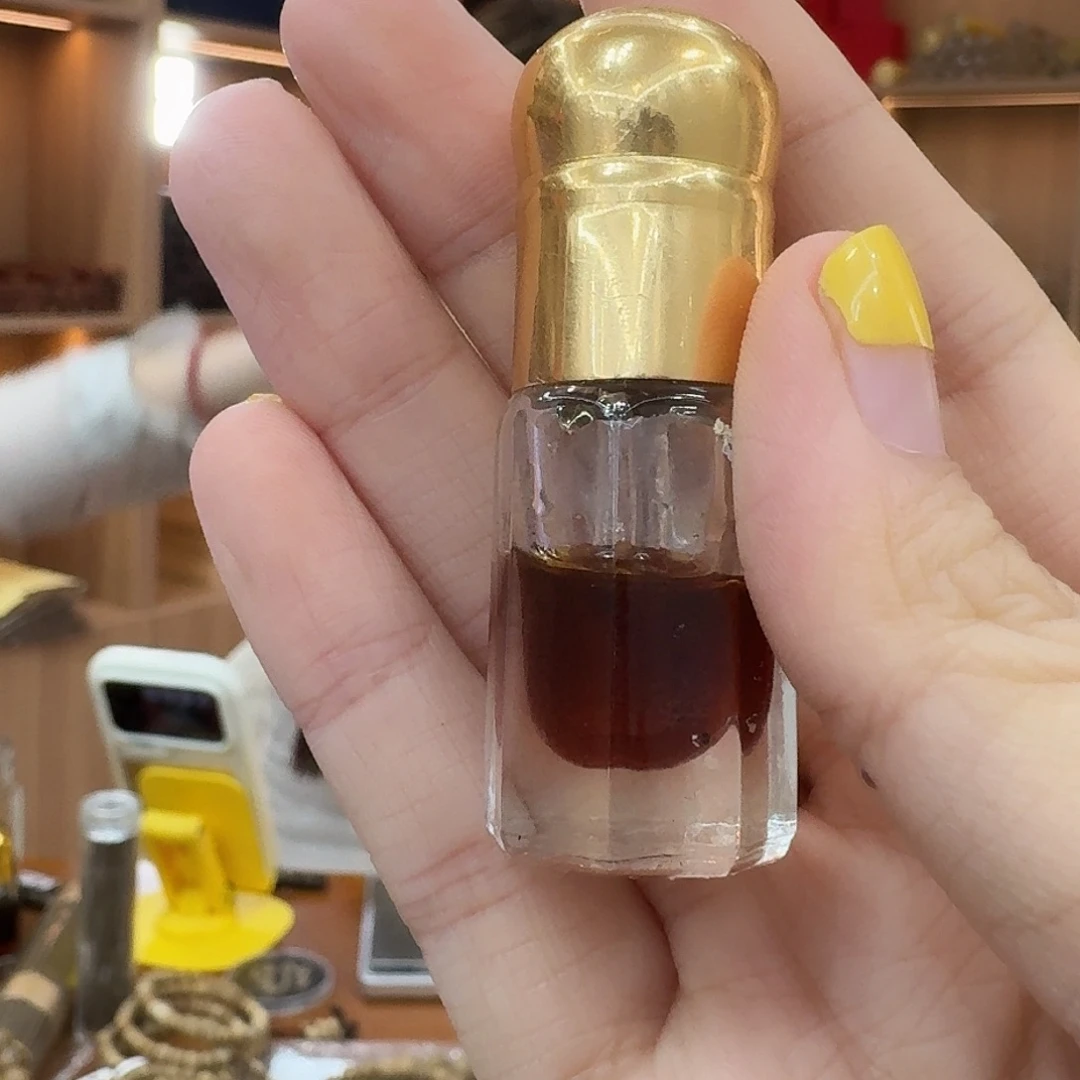 沉香精油沉香都蓬超临界精油1克