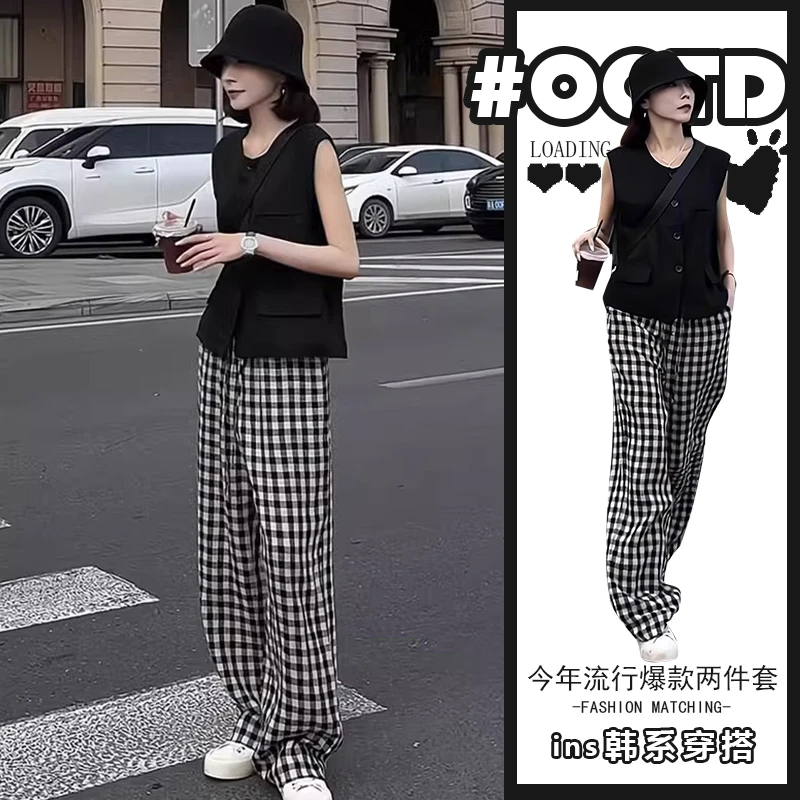 夏季小个子穿搭一整套2025超火减龄黑色无袖马甲休闲裤两件套装女