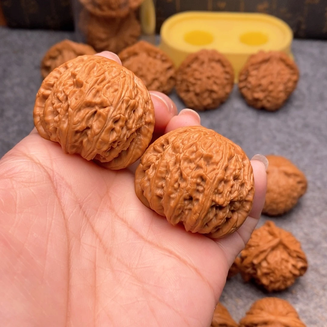 文玩核桃把件精品球白40全品