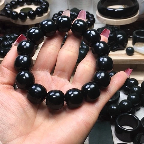 未镶嵌手串和田玉