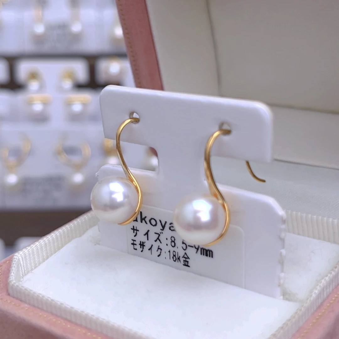 海水珍珠耳饰18K金镶嵌