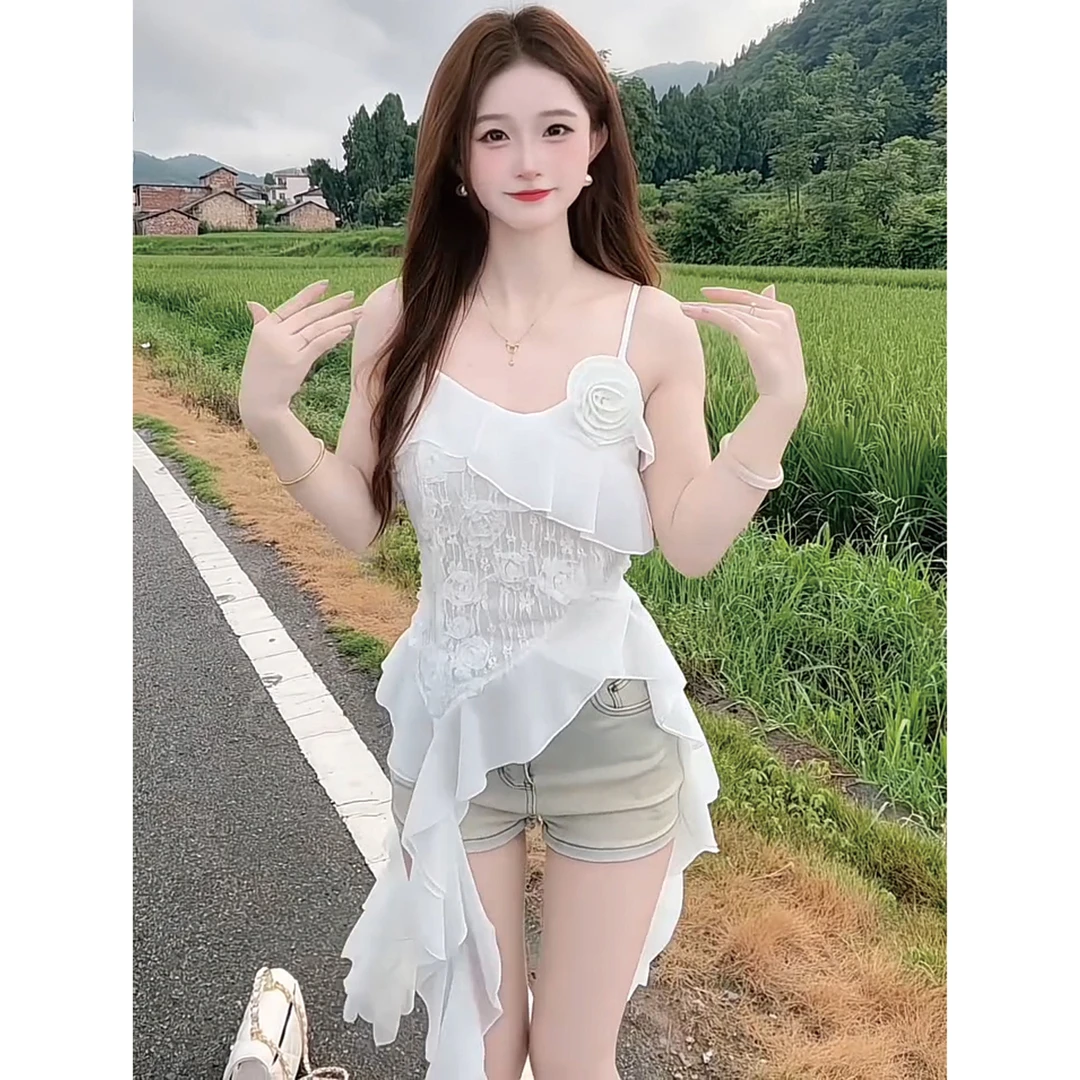 2025夏季韩系设计感吊带甜美立体花朵背心女气质时尚甜美清新上衣