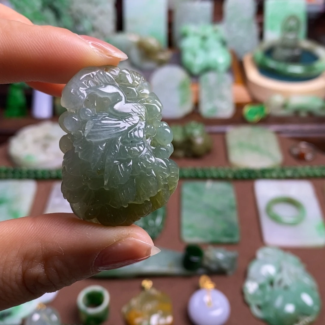 翡翠未镶嵌挂件11111111111111