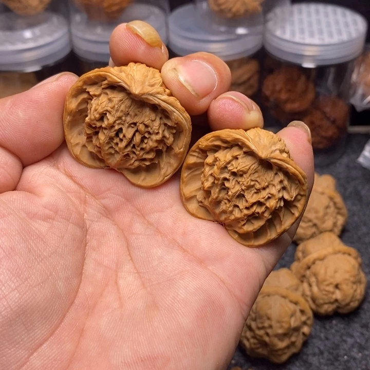 文玩核桃吊坠39.5全品蛇头