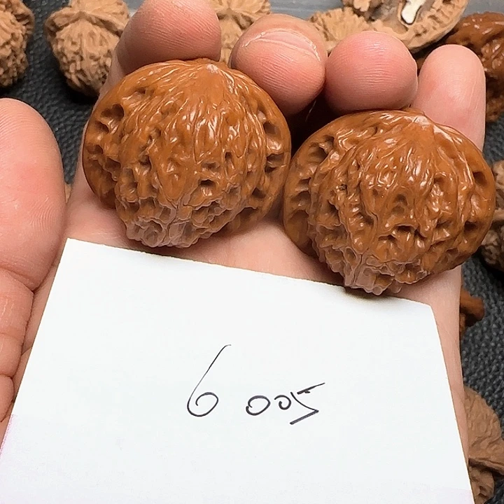 山***记文玩核桃吊坠6005磨盘38尺