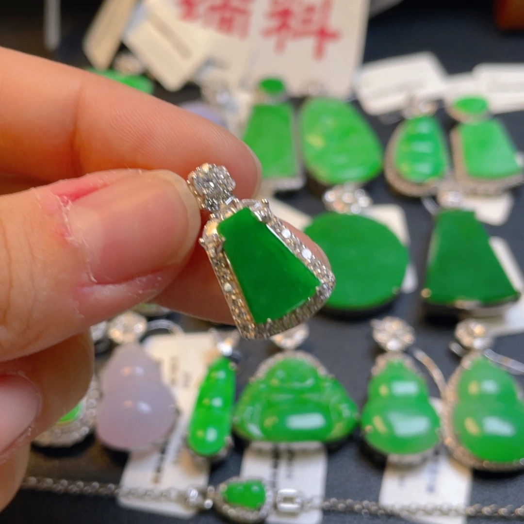 翡翠银S925镶嵌颈饰