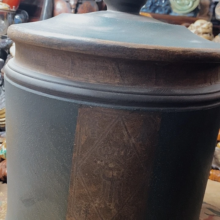 c h j g g h h h n n h h h c f