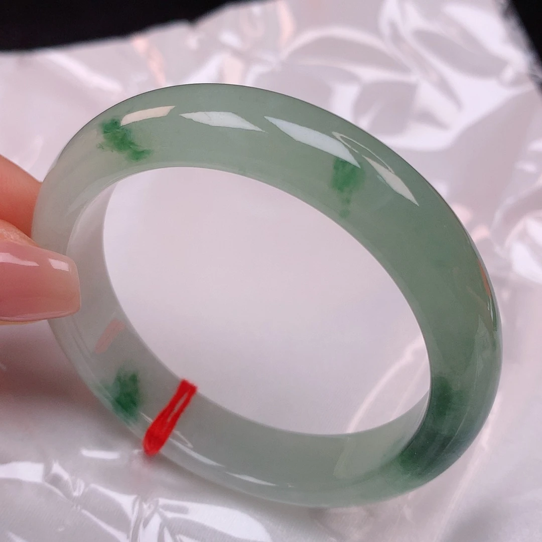 【闪购商品】翡翠手镯未镶嵌51+翡翠手镯