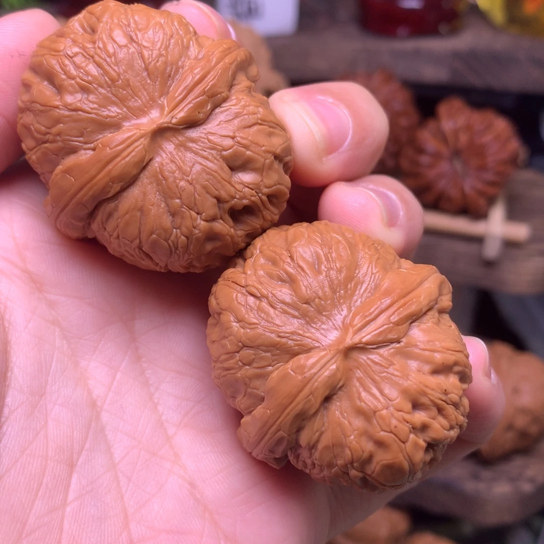 文玩核桃把件40元宝