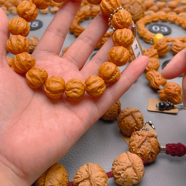 瑞***文玩核桃吊坠核桃手串