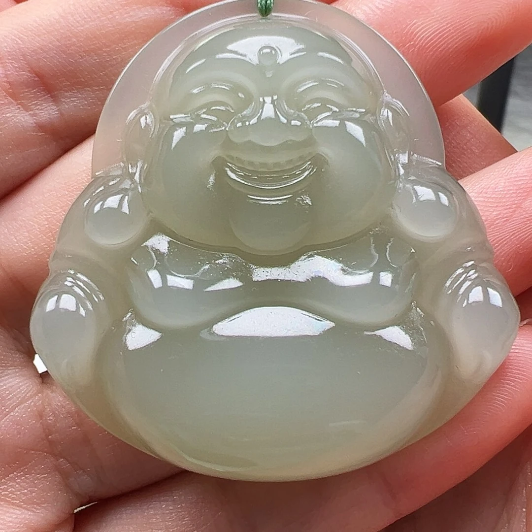 和田玉足金镶嵌颈饰