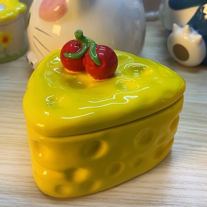 摆件陶瓷等行业的产品出口到世界各地的各个角落和地区