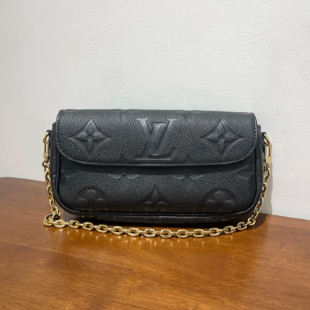 99新 LouisVuitton/路易威登 黑色黑武士ivy 时尚单肩斜挎包