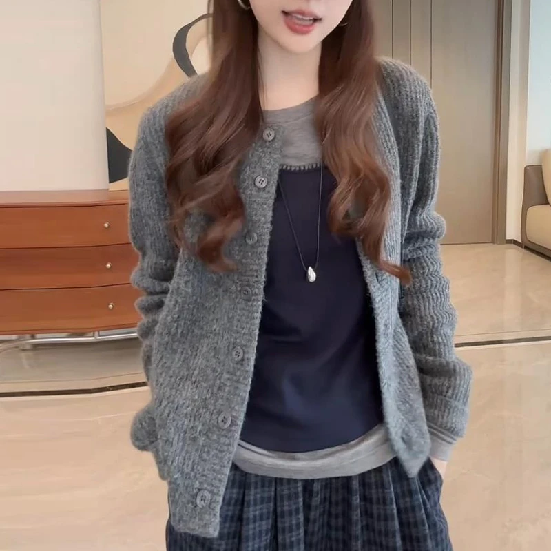 慵懒感百搭软糯长袖针织衫女士2025春秋新款时尚圆领开衫毛衣外套