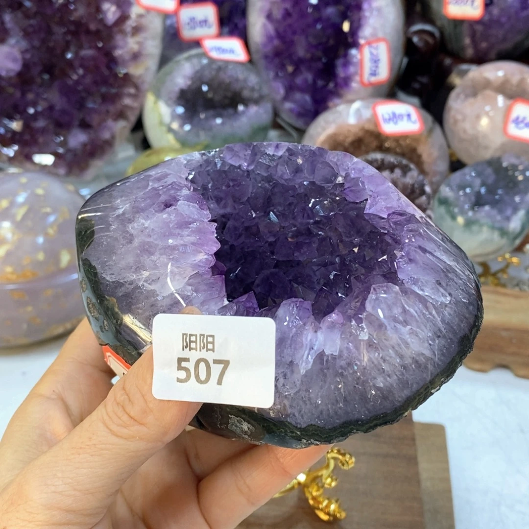 水晶未镶嵌大型摆件（非配饰）