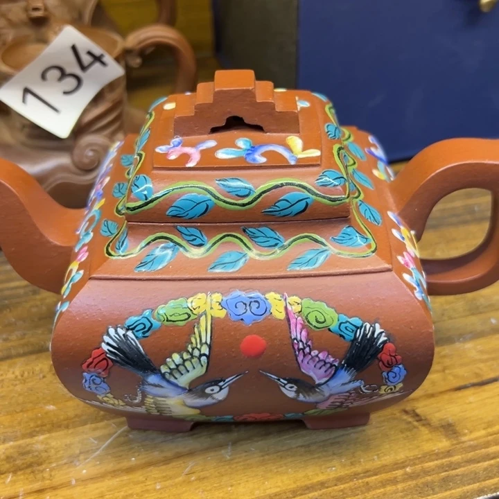 紫砂壶等艺术精品