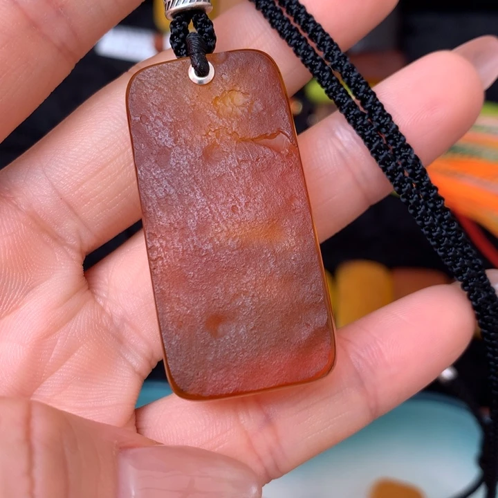 天然原皮切牌吊坠