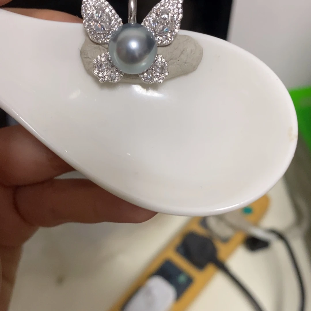 颈饰银S925镶嵌海水珍珠