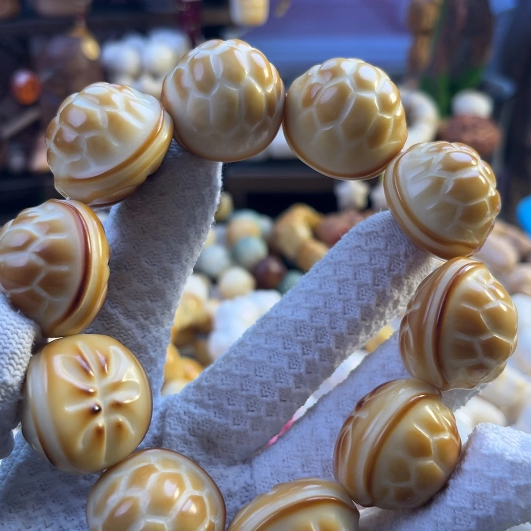 菩提根/象牙果手串-富甲一方大黄金甲卡29