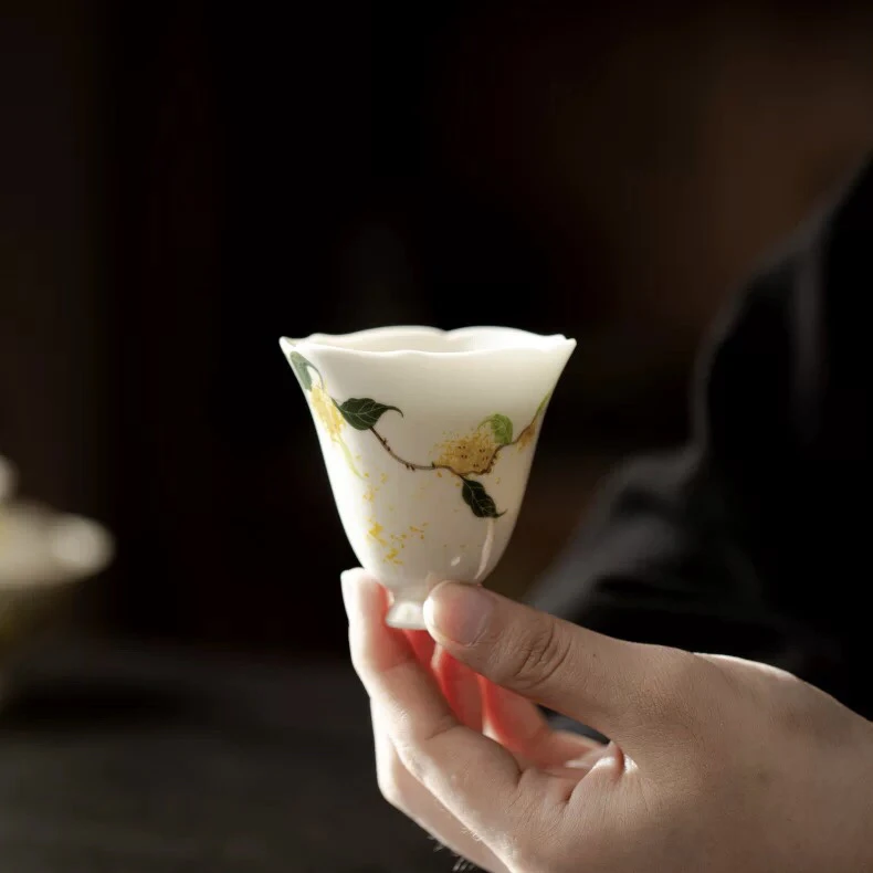 寒舍陶瓷茶杯女士个人专用主人杯单杯手绘釉下彩桂花花口品茗杯