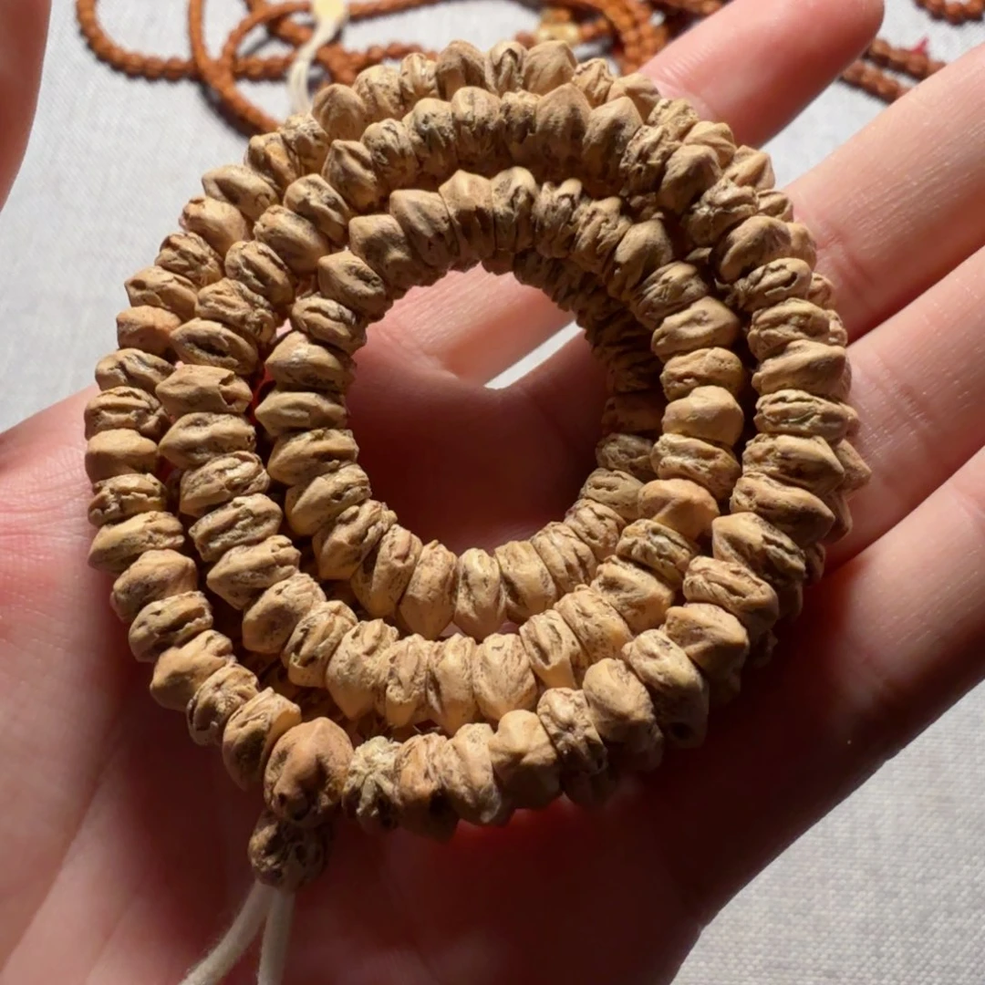 【闪购商品】柏香籽/百香籽吊坠