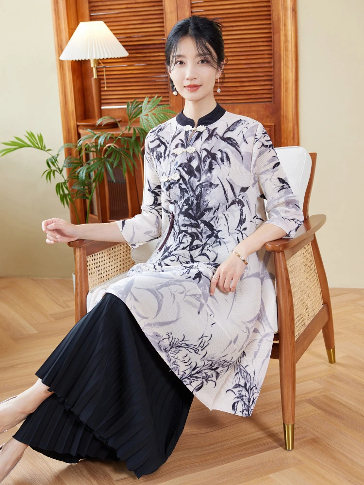 新中式连衣裙春季2025新款复古弹簧裙中老年女装减龄洋气宽松穿搭