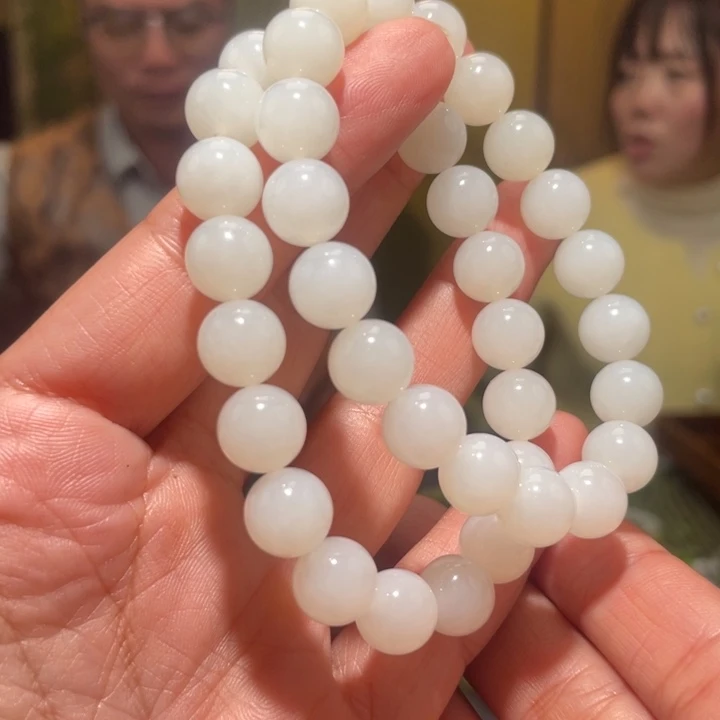 和田玉未镶嵌颈饰多样性发货，发其一