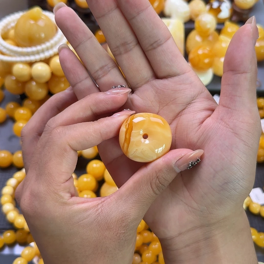 未镶嵌蜜蜡珠宝奇石