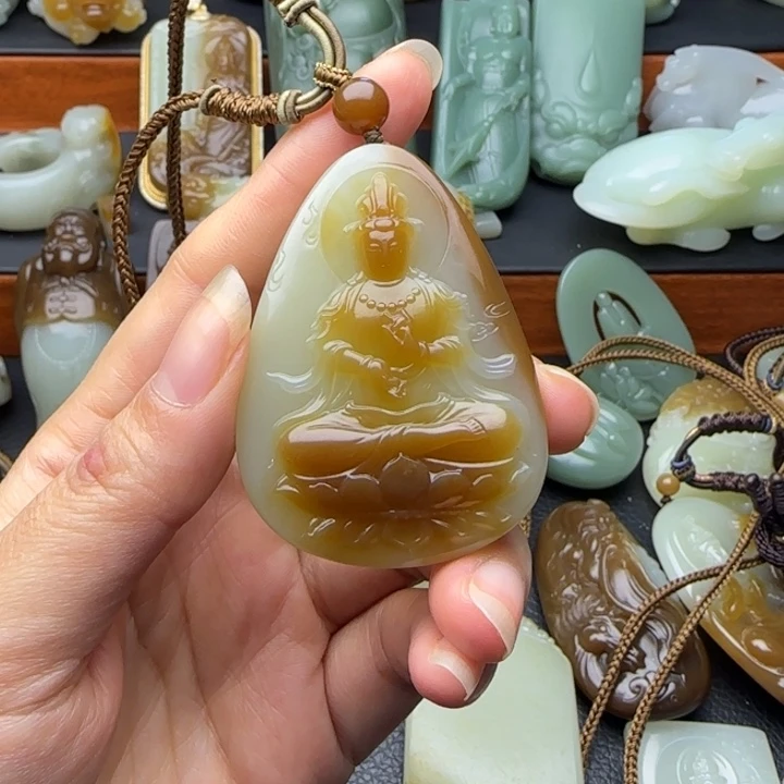 正***中和田玉（糖玉）未镶嵌挂件