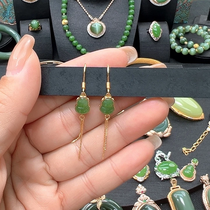 和田玉银S925镶嵌耳饰