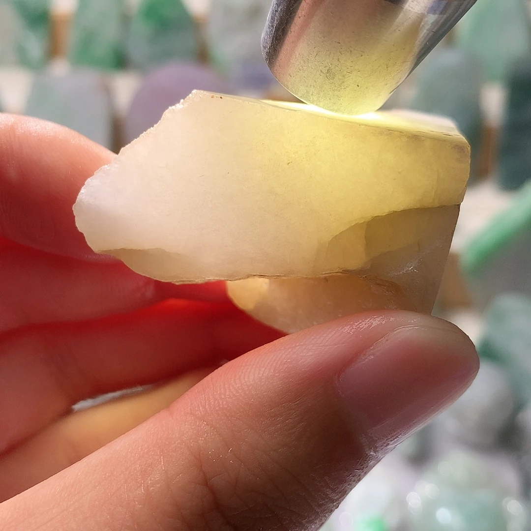 翡翠散珠翡翠原石片料