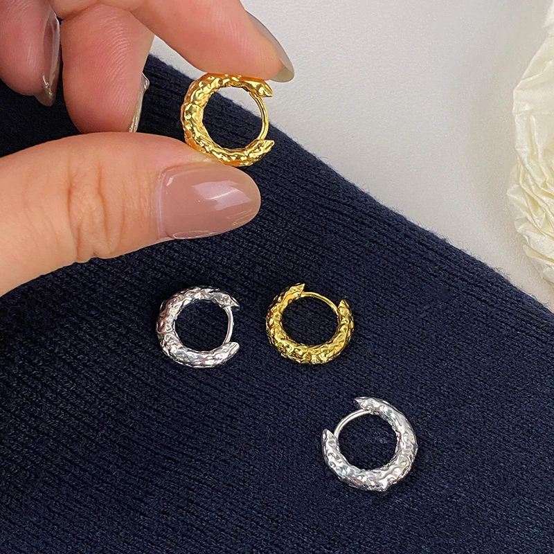 925银耳饰 纯银锡箔纹理耳环通勤耳扣百搭耳圈小众轻奢复古耳环