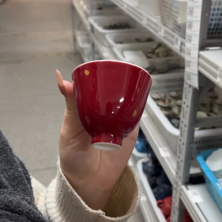 杯子。