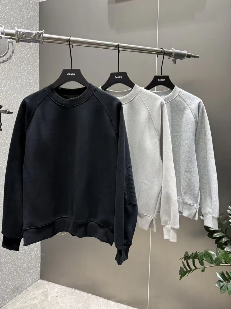 重磅潮牌买手 高品设计师款圆领卫衣WY90300