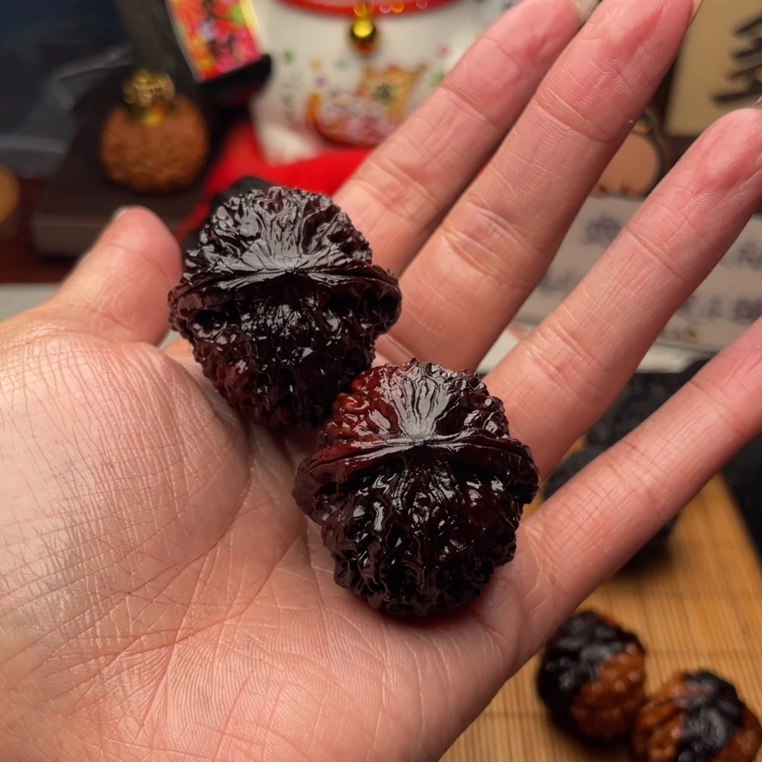 吊坠文玩核桃彩龙眼