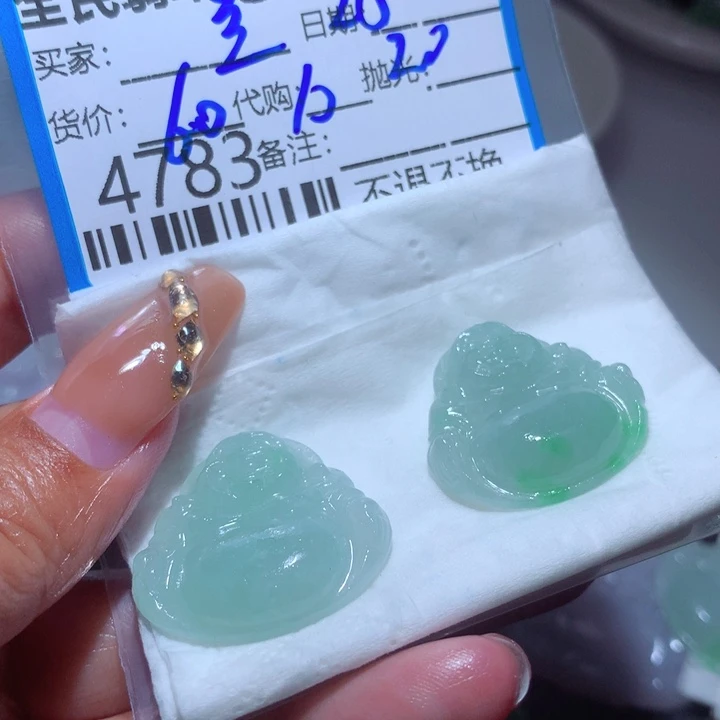 翡翠颈饰未镶嵌邂***兰