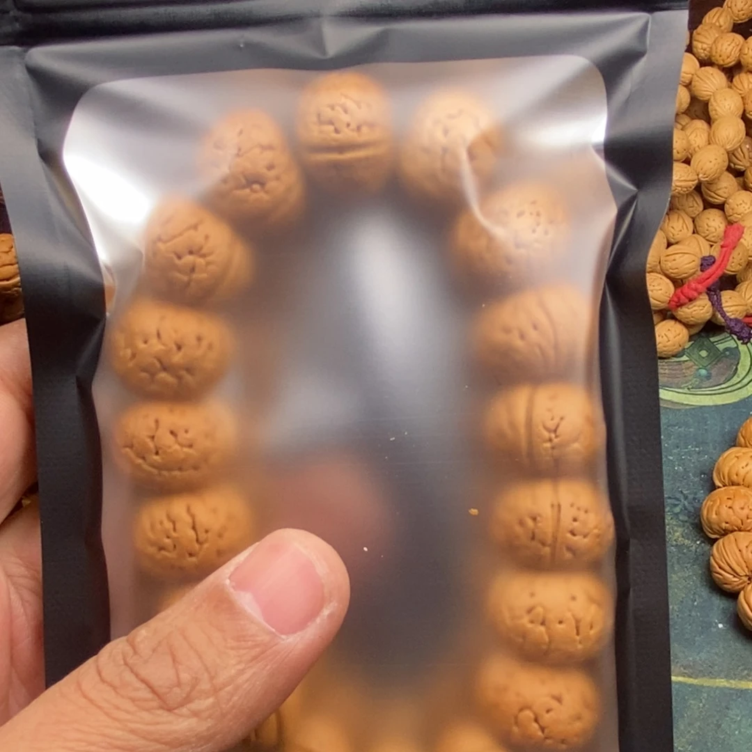 堂***哥吊坠桃核纽扣桃核