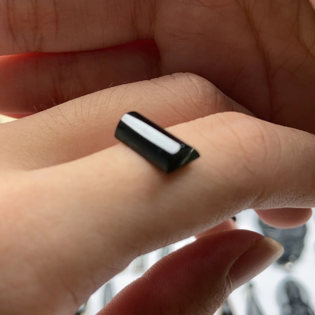 未镶嵌戒指翡翠马鞍