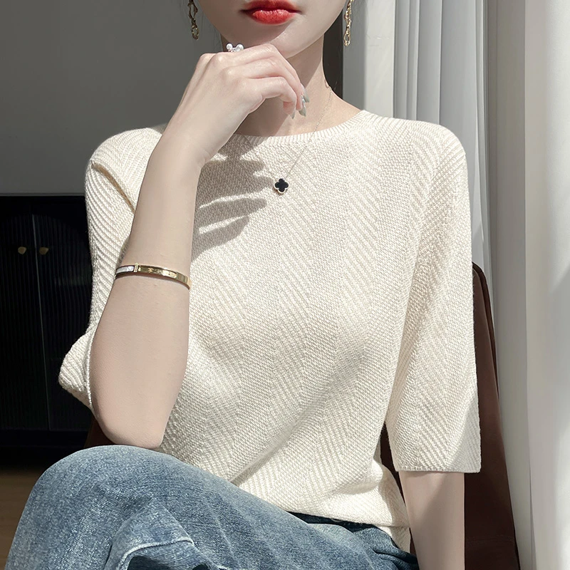 夏季新款高级感圆领五分袖薄款羊毛针织短袖女休闲百搭中袖上衣