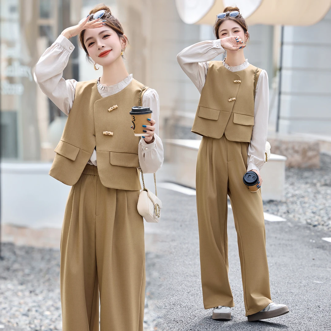 韩系气质马甲套装女2025春秋新款轻熟风洋气时髦百搭阔腿裤三件套