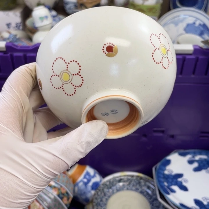 琉璃手工艺品他家瓷器真美…