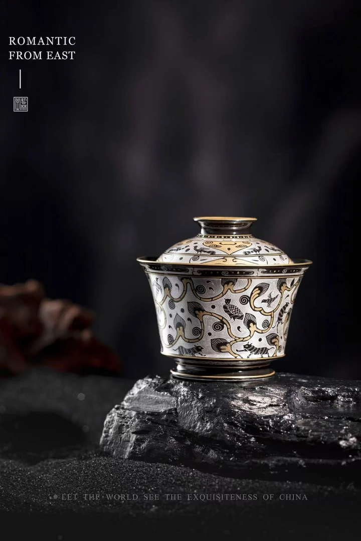 艺林藏珍仿漆器错金银万物有灵盖碗