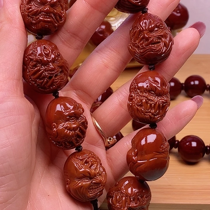 刘***森橄榄核吊坠橄榄核手串