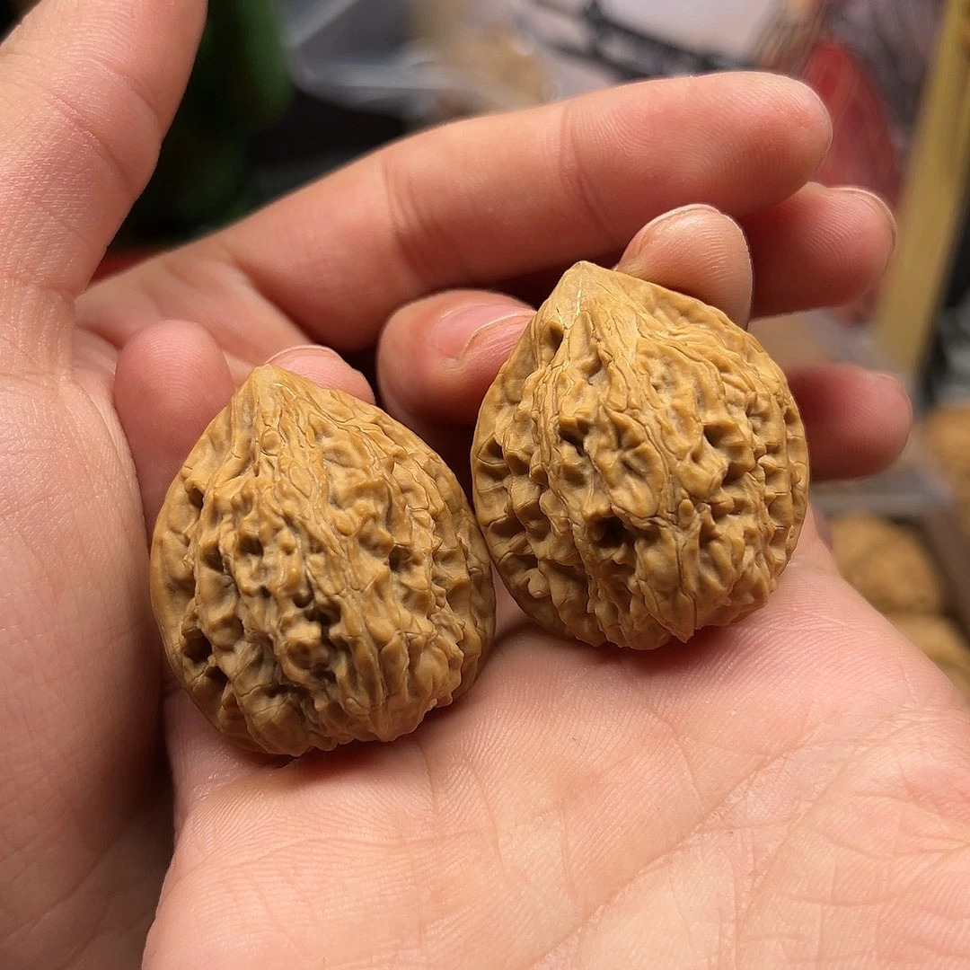 吊坠文玩核桃野生