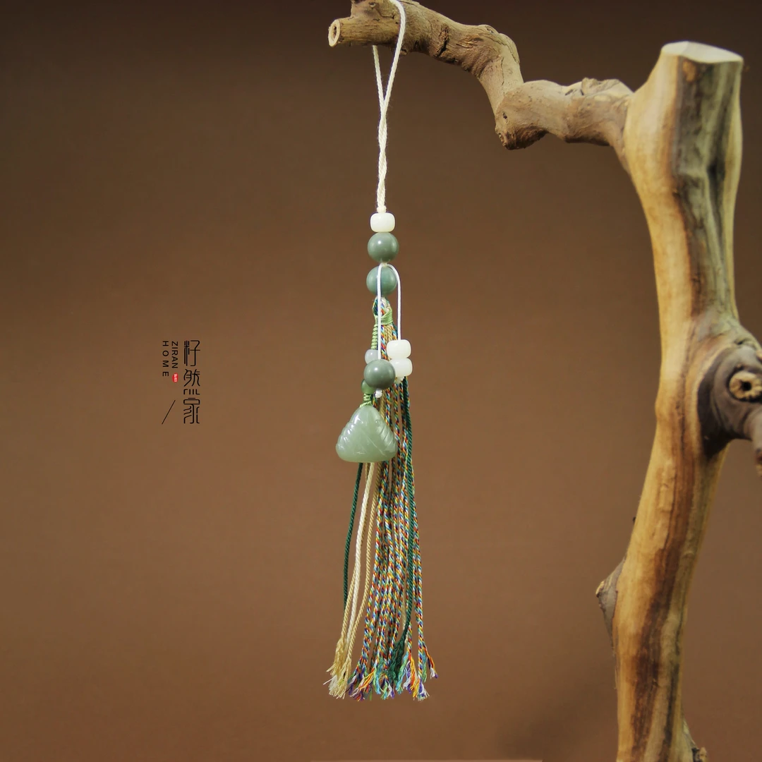 天然和田玉晴水小粽子包挂绳车挂绳