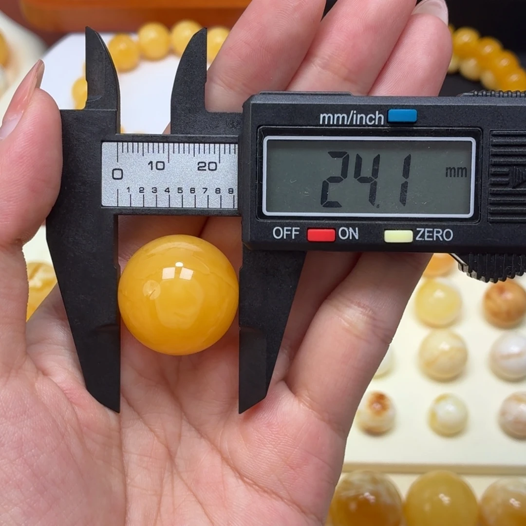 琥珀未镶嵌颈饰焦皮鸡油红单珠24mm