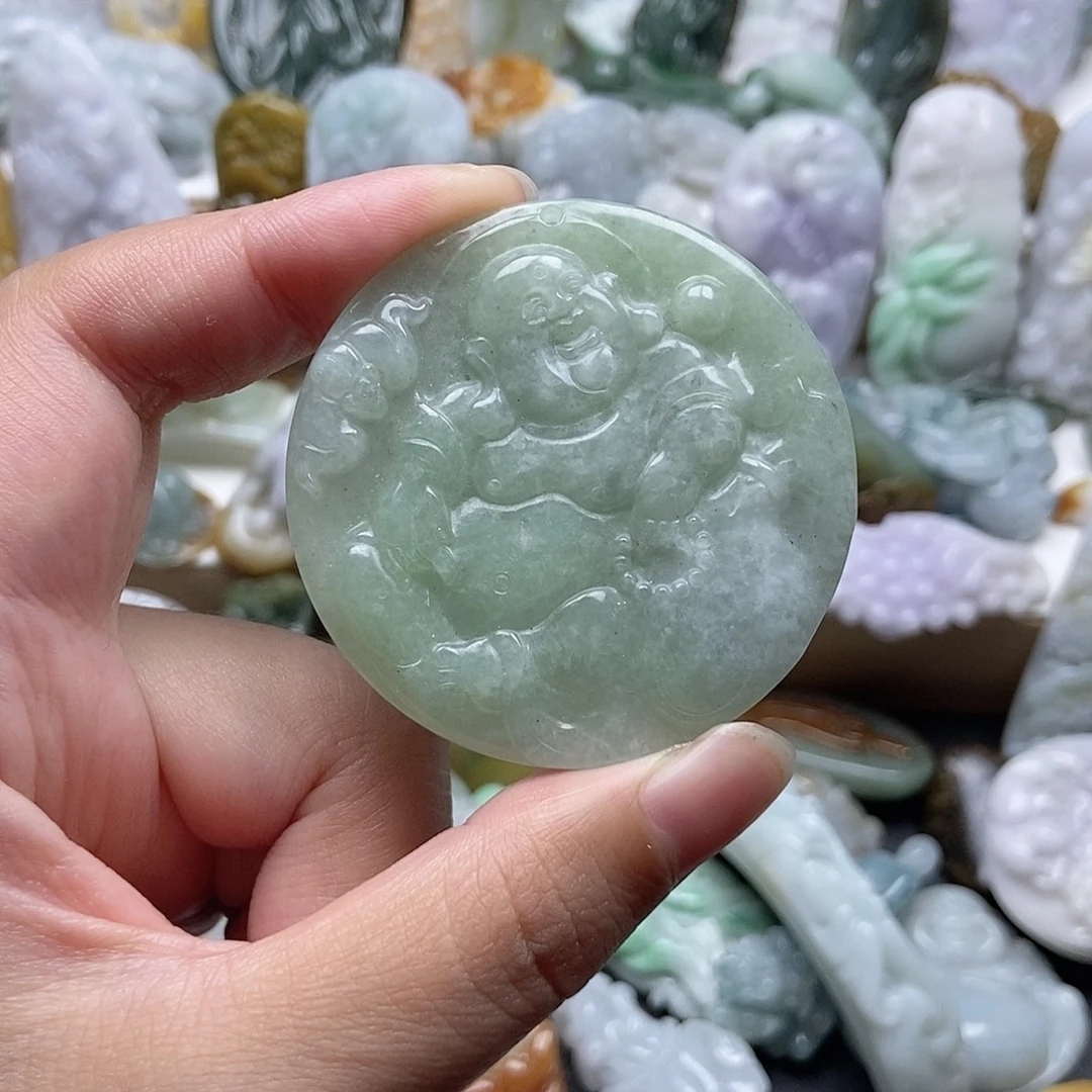 翡翠未镶嵌颈饰翡翠