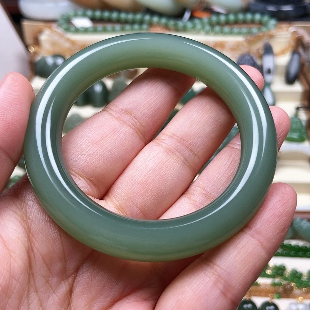 未镶嵌手镯和田玉诺*儿