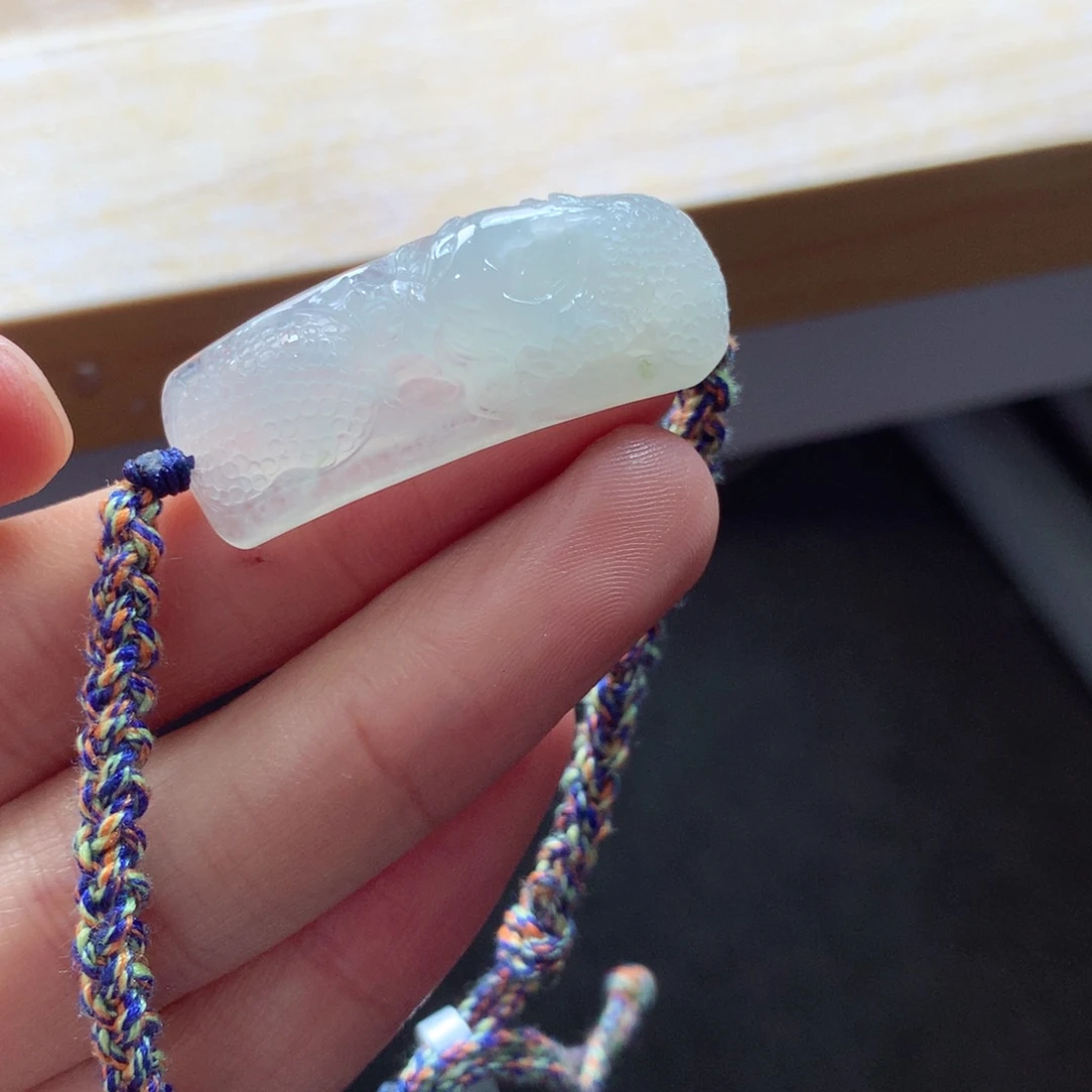 翡翠未镶嵌颈饰吊坠