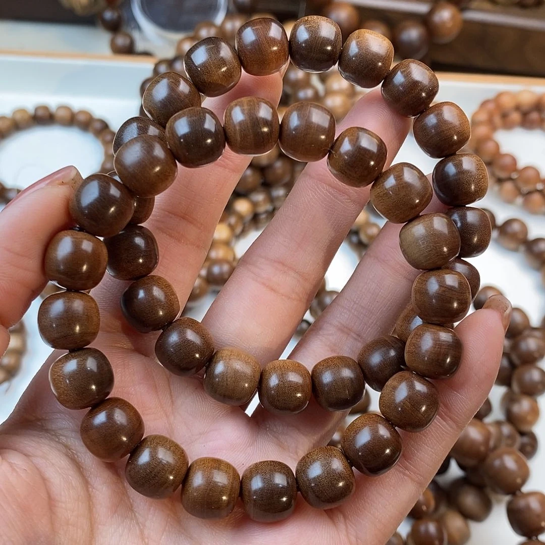 檀香木无事牌10*11沉水印度迈索尔檀香百年